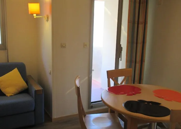 Promenade Des Bains * Saint-Raphaël