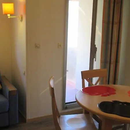 Promenade Des Bains * Saint-Raphaël